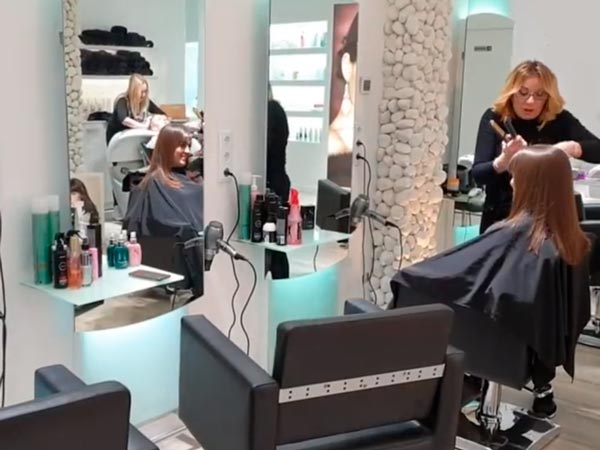 Mystic Hair & Beauty Salon, peluquería y centro de belleza en Alzira  especializado en las últimas tendencias estéticas y los estilos del momento  